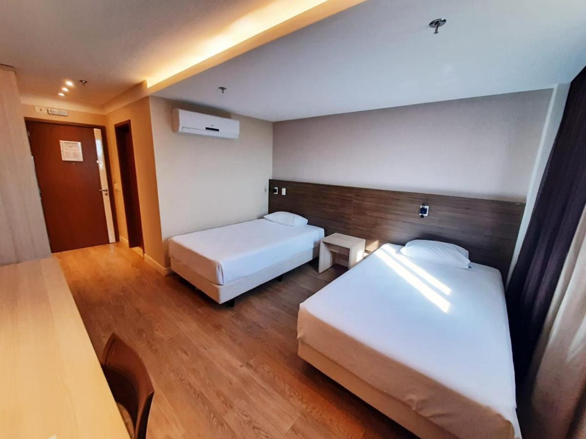 Ibiza Plaza Hotel Anápolis Extérieur photo