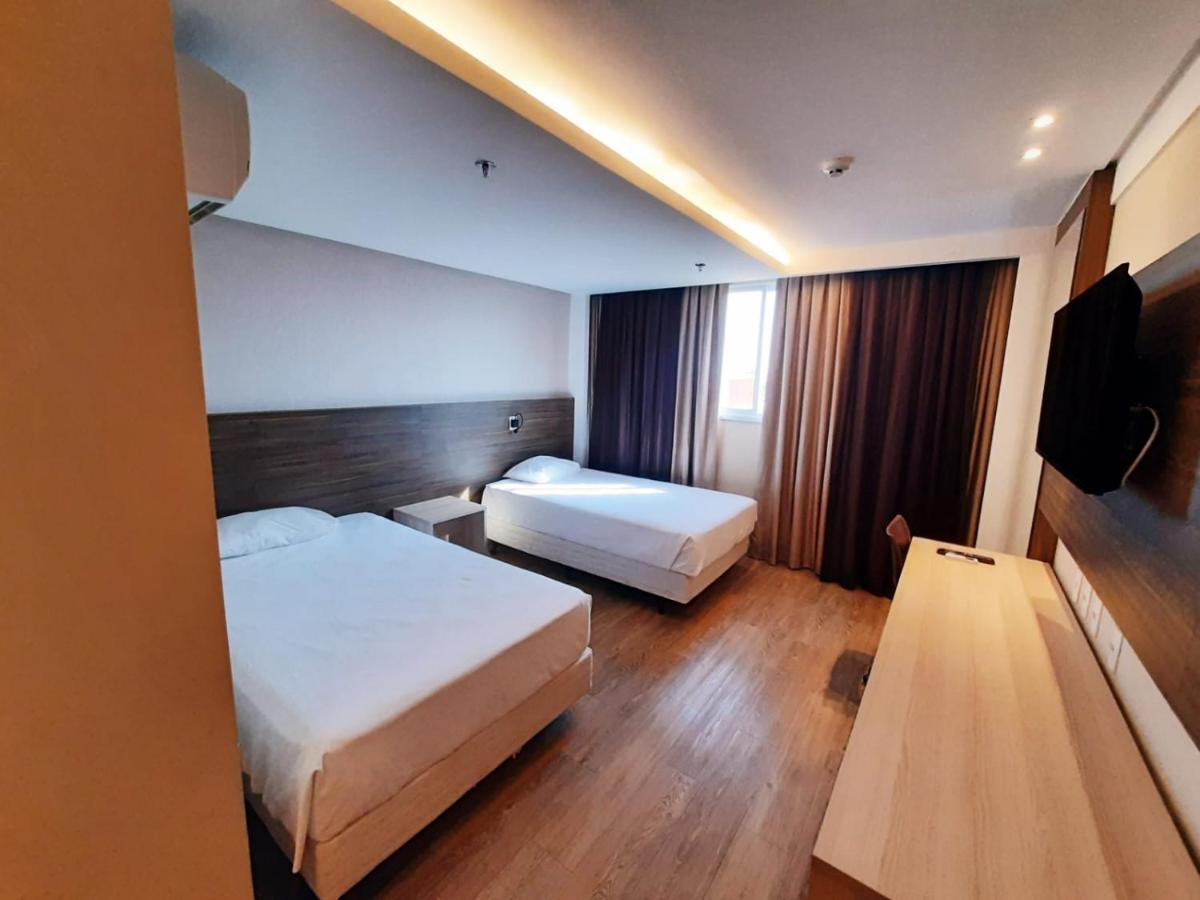 Ibiza Plaza Hotel Anápolis Extérieur photo