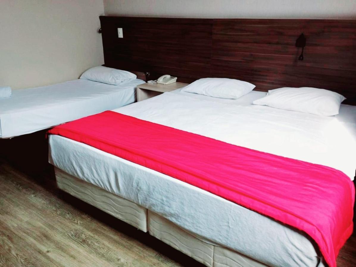 Ibiza Plaza Hotel Anápolis Extérieur photo