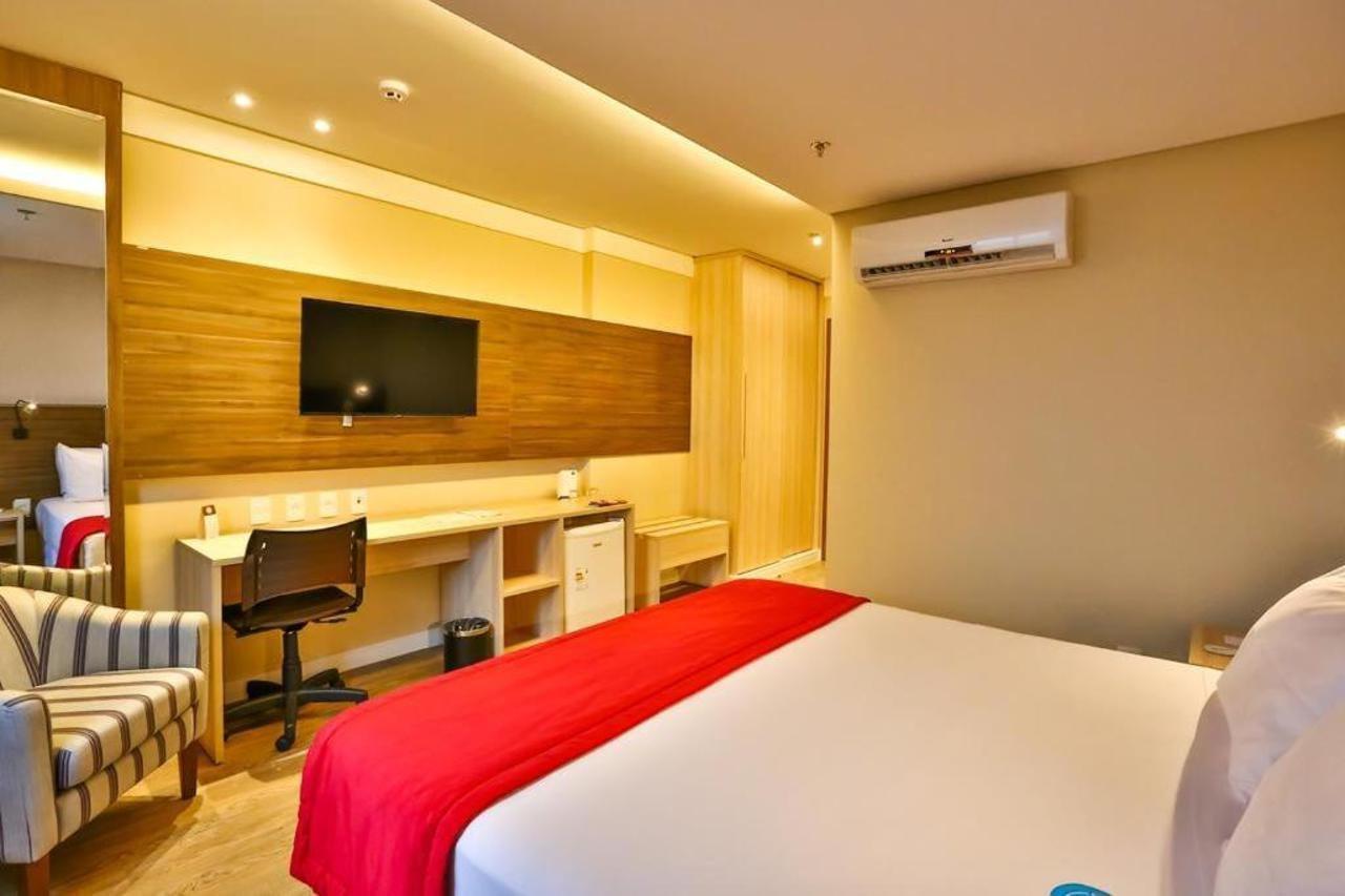 Ibiza Plaza Hotel Anápolis Extérieur photo