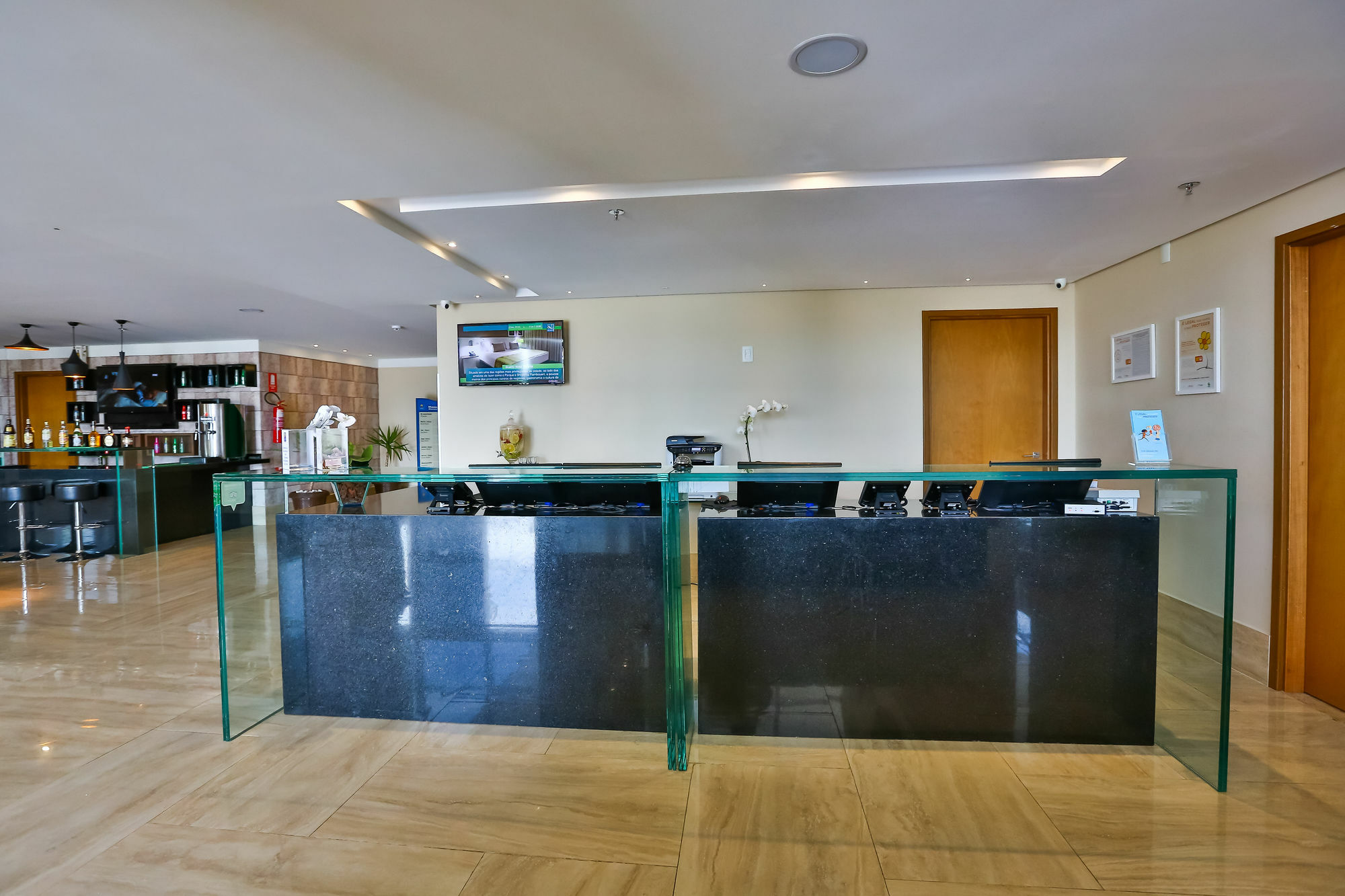 Ibiza Plaza Hotel Anápolis Extérieur photo